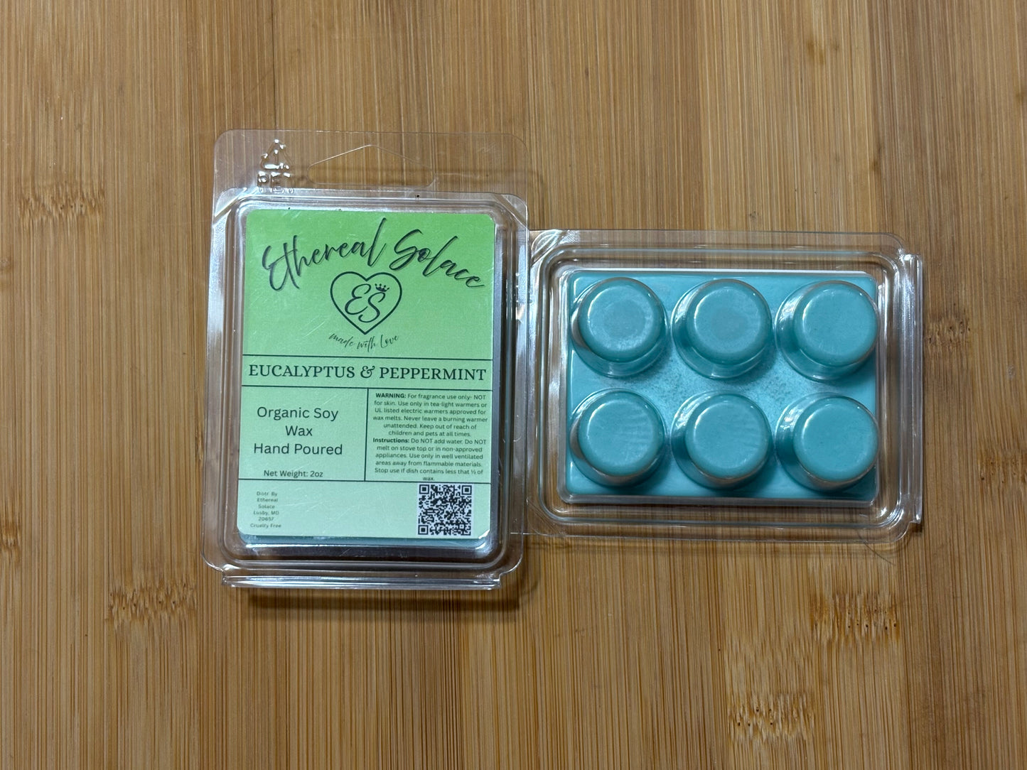 Peppermint and Eucalyptus| hand poured wax melts| 2 oz